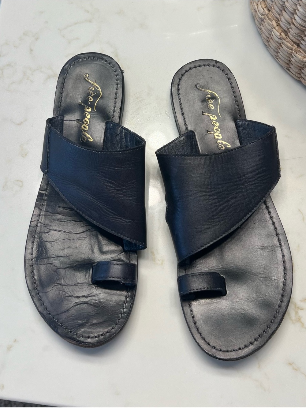 Free People Black Leather Crossover Toe-Loop Slide Sandals